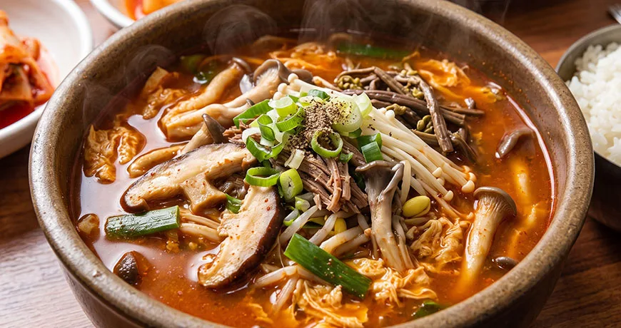 Spicy Mushroom and Beef Soup | 버섯육개장